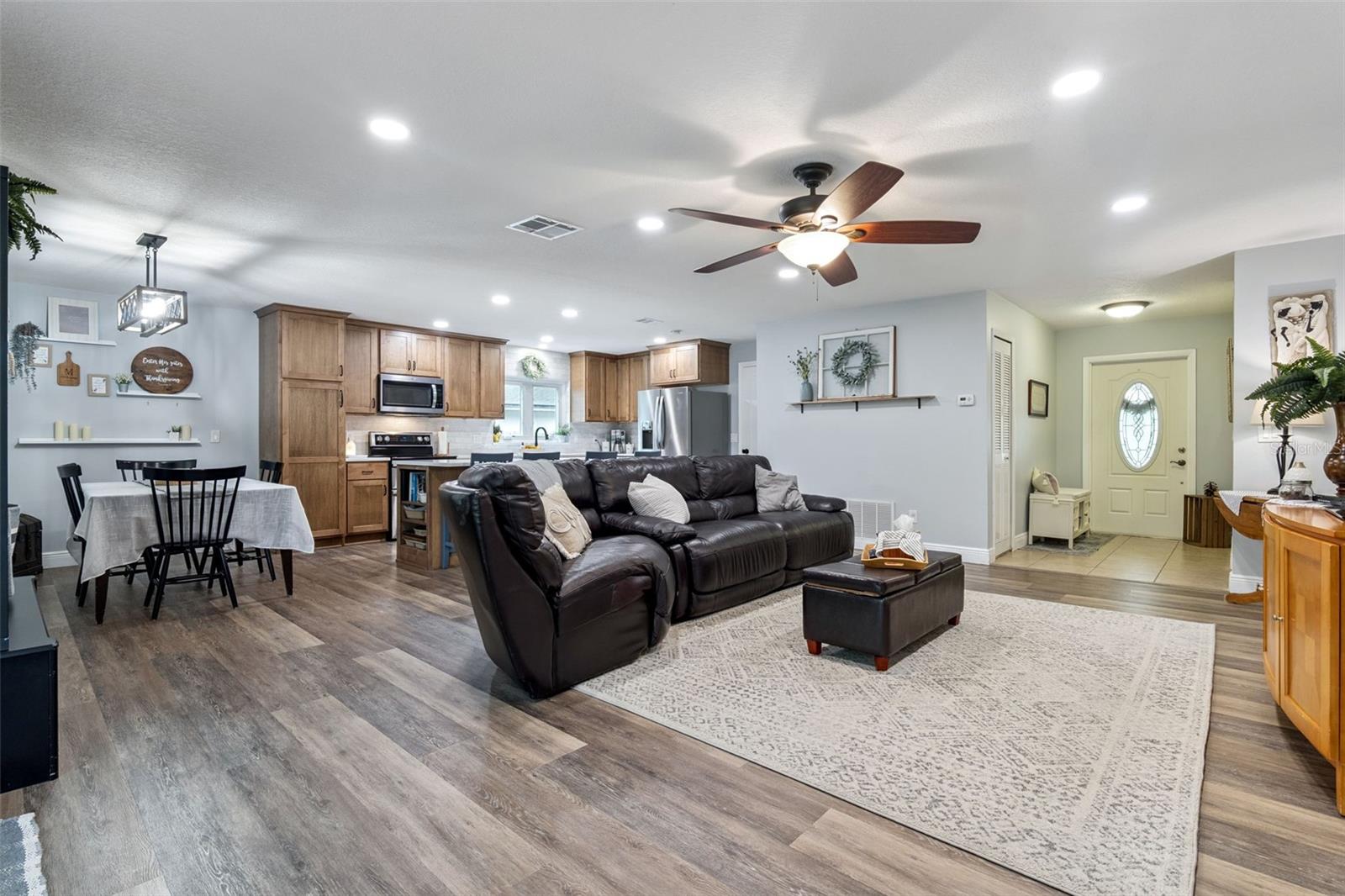 OAK FOREST UNIT 3 - Residential