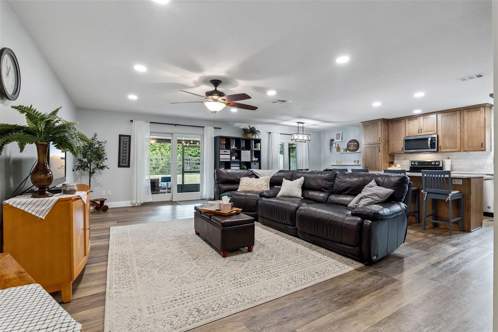 OAK FOREST UNIT 3 - Residential