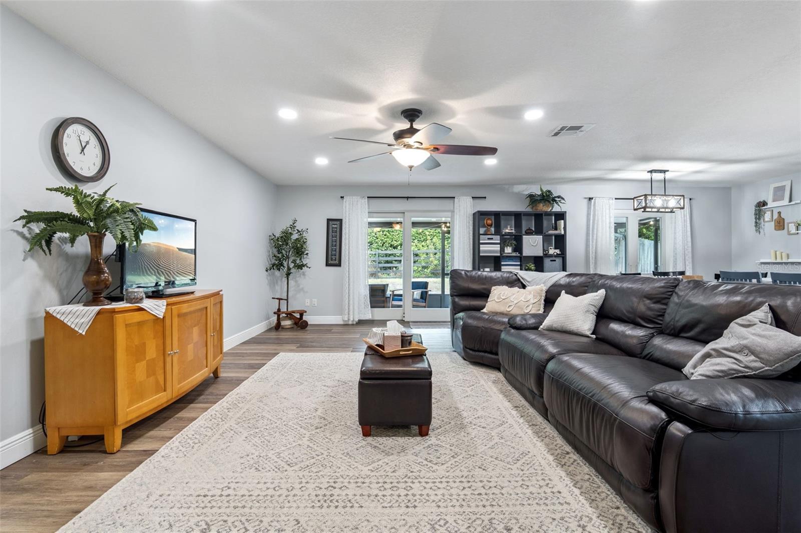 OAK FOREST UNIT 3 - Residential