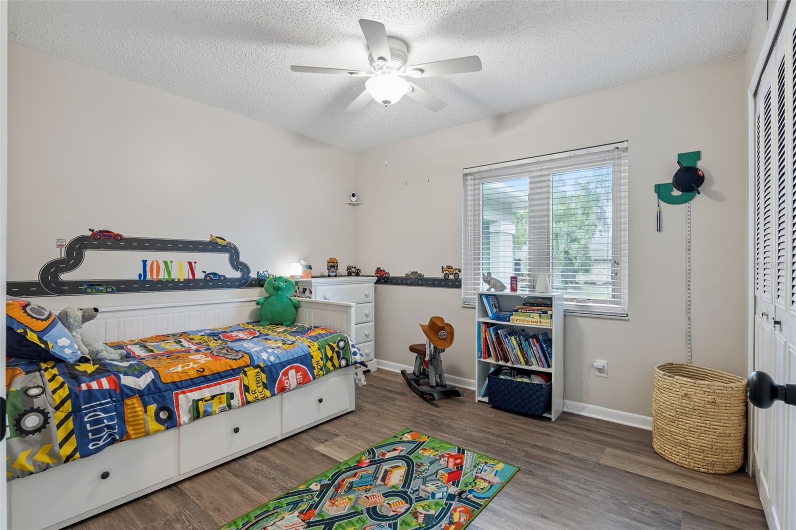 OAK FOREST UNIT 3 - Residential