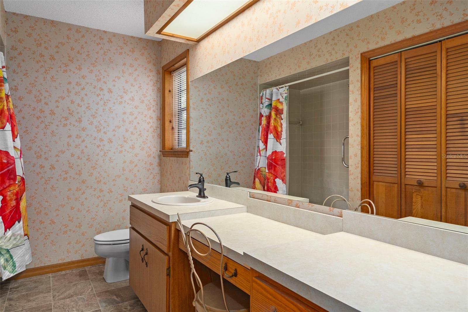 STENHOLM SUB IN SW1/4 UNREC - Residential