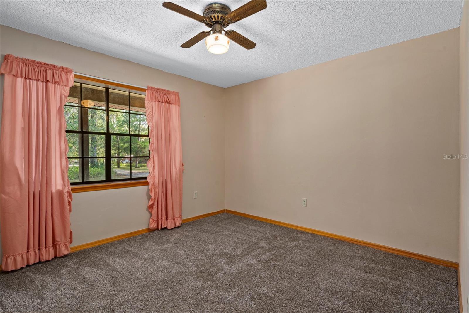 STENHOLM SUB IN SW1/4 UNREC - Residential