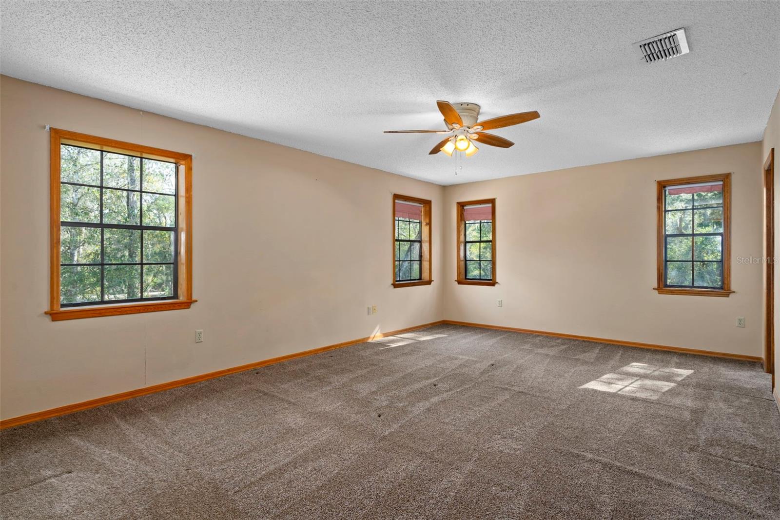 STENHOLM SUB IN SW1/4 UNREC - Residential