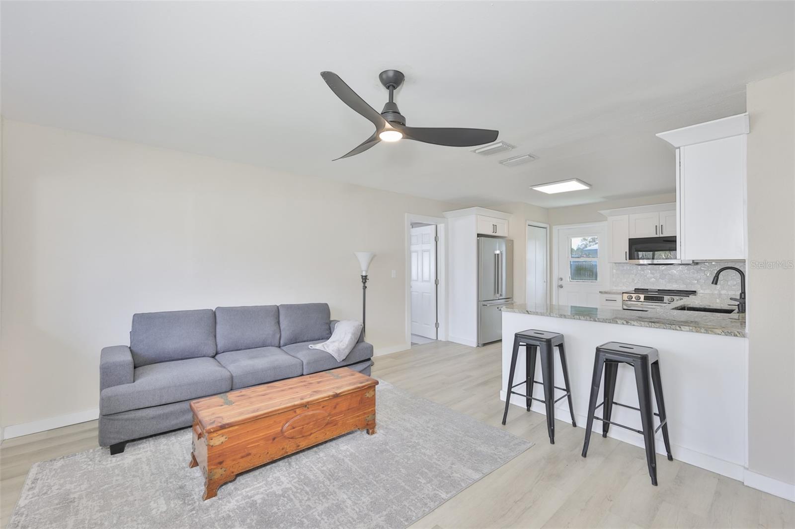 GANDY GARDENS 1 - Residential