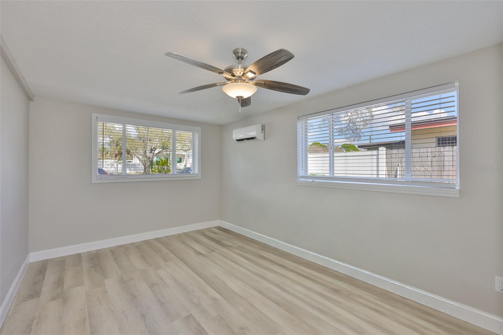 GANDY GARDENS 1 - Residential