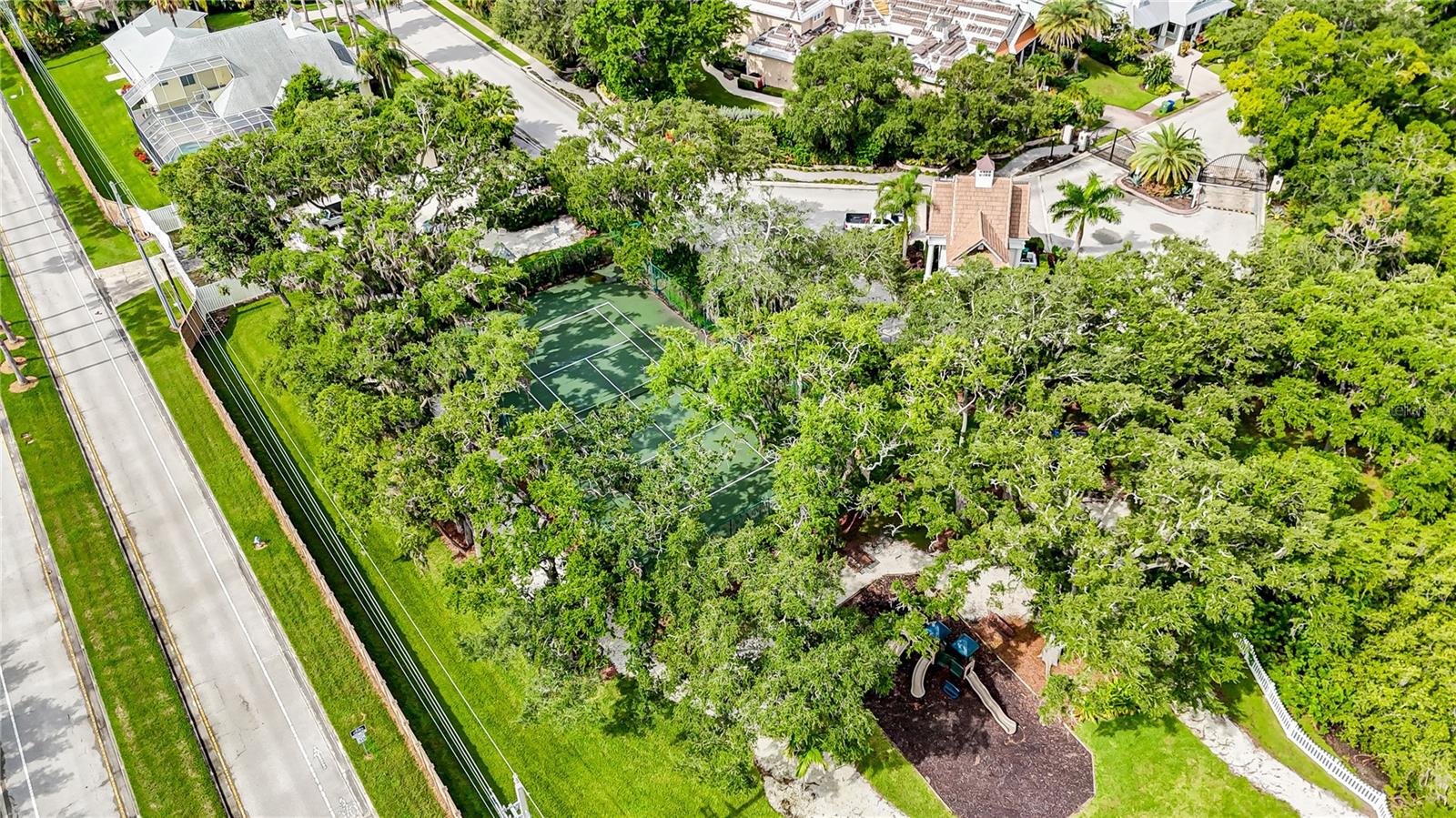 HARBOUR WALK AT THE INLETS - Residential Lease