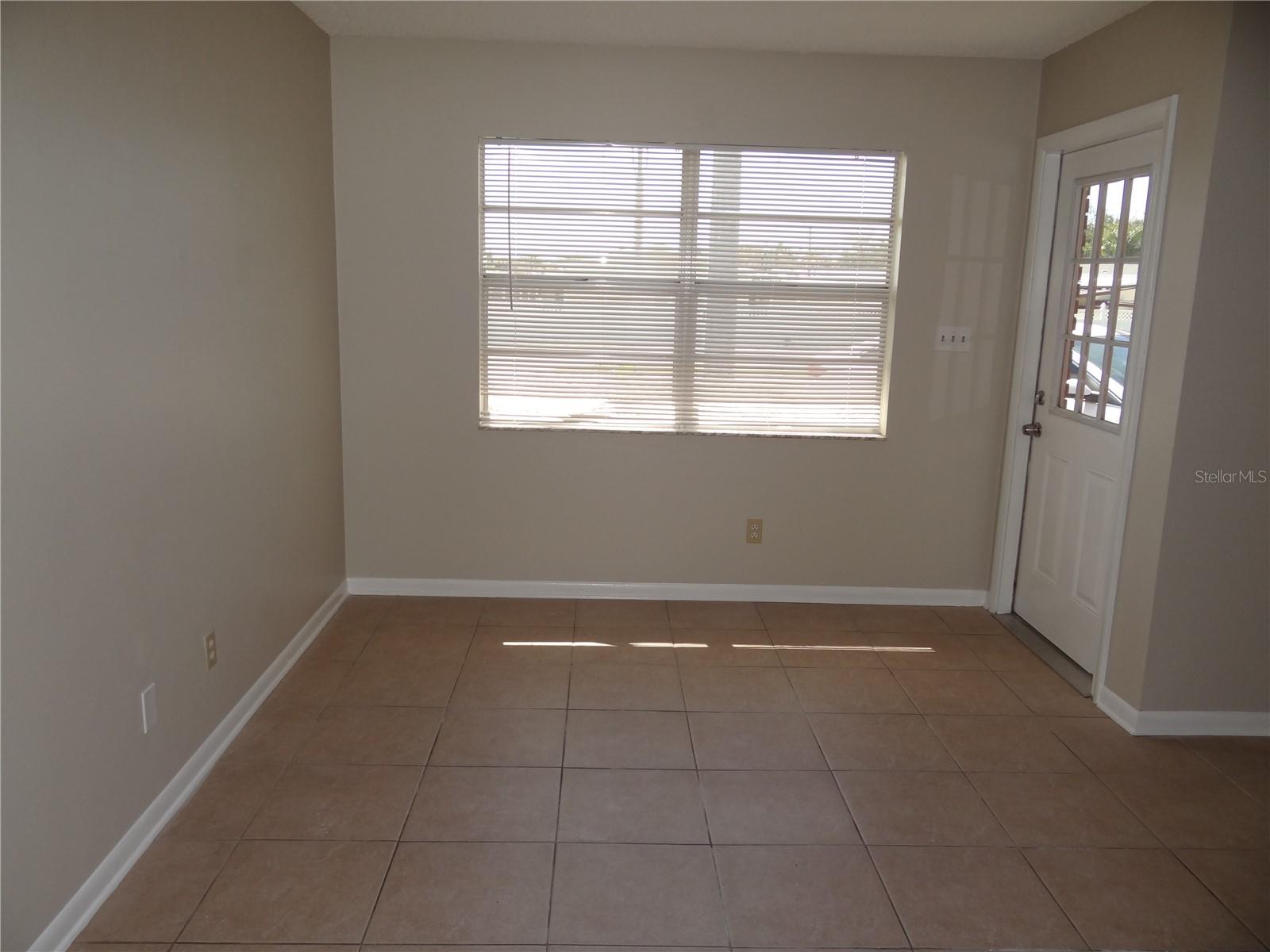 ORANGEWOOD ESTATES S - Residential Lease