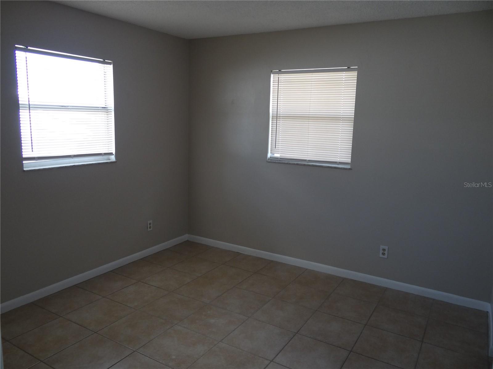 ORANGEWOOD ESTATES S - Residential Lease