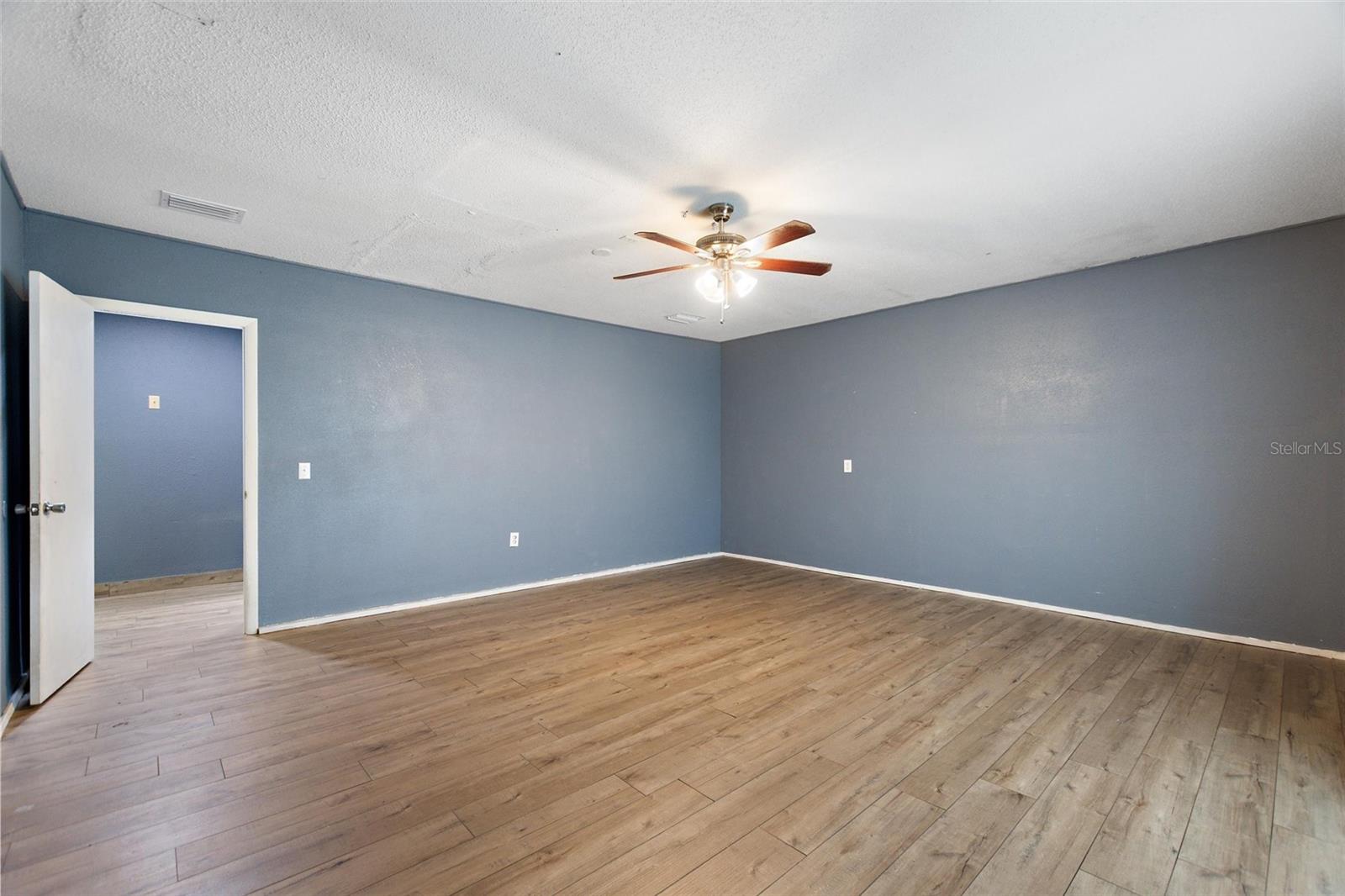 31 LAKE LINK CIRCLE SE