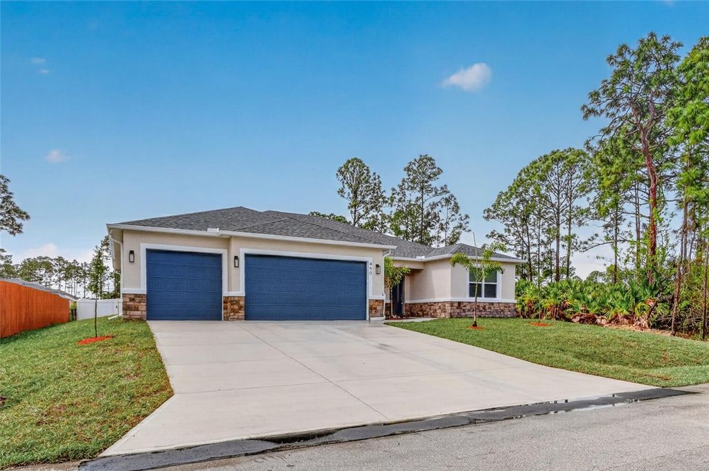 Photo of 450 Hammond Street SW, Palm Bay, FL 32908 (MLS # OM721297)