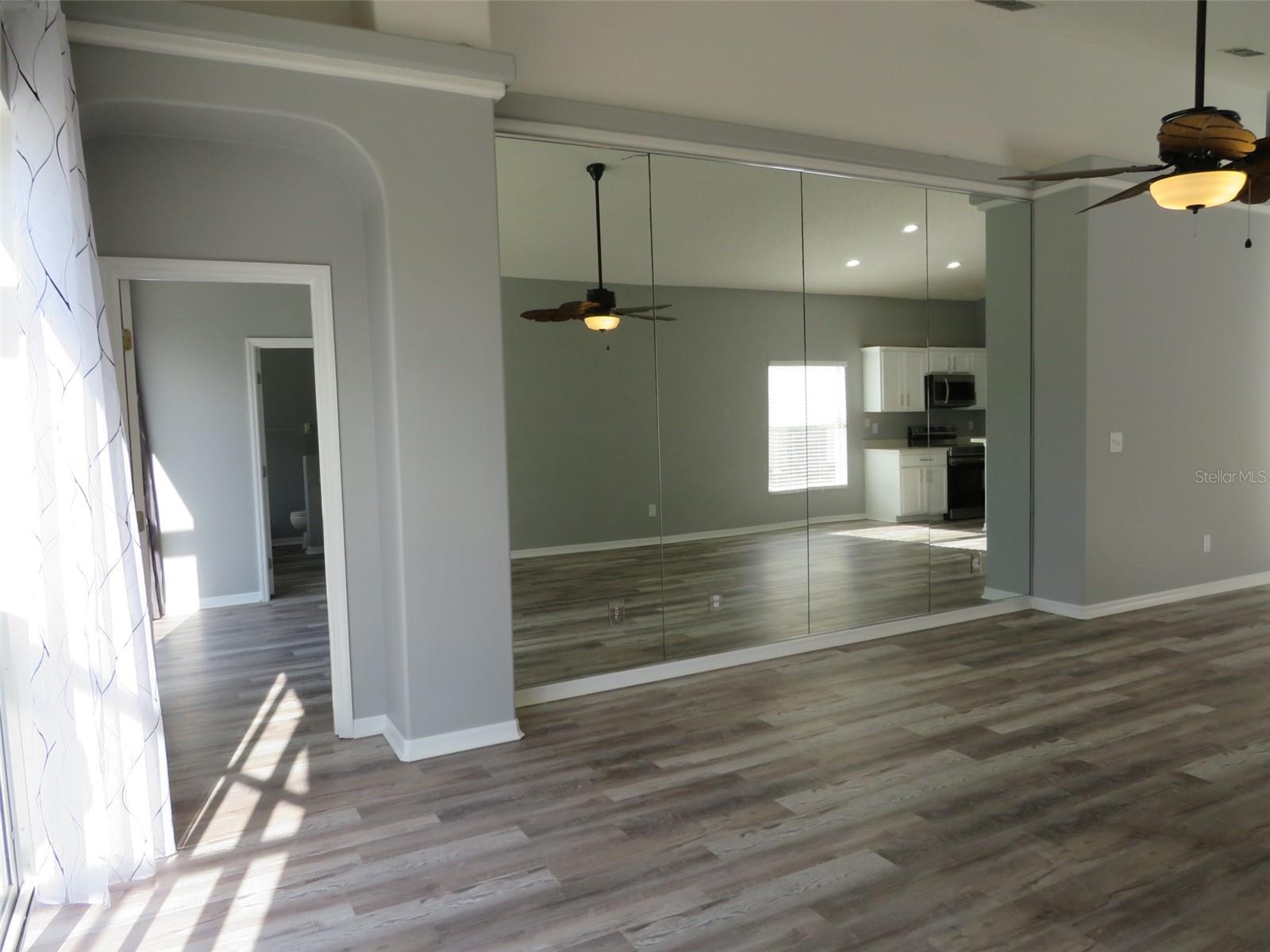 GLENBROOK SUB - Residential Lease