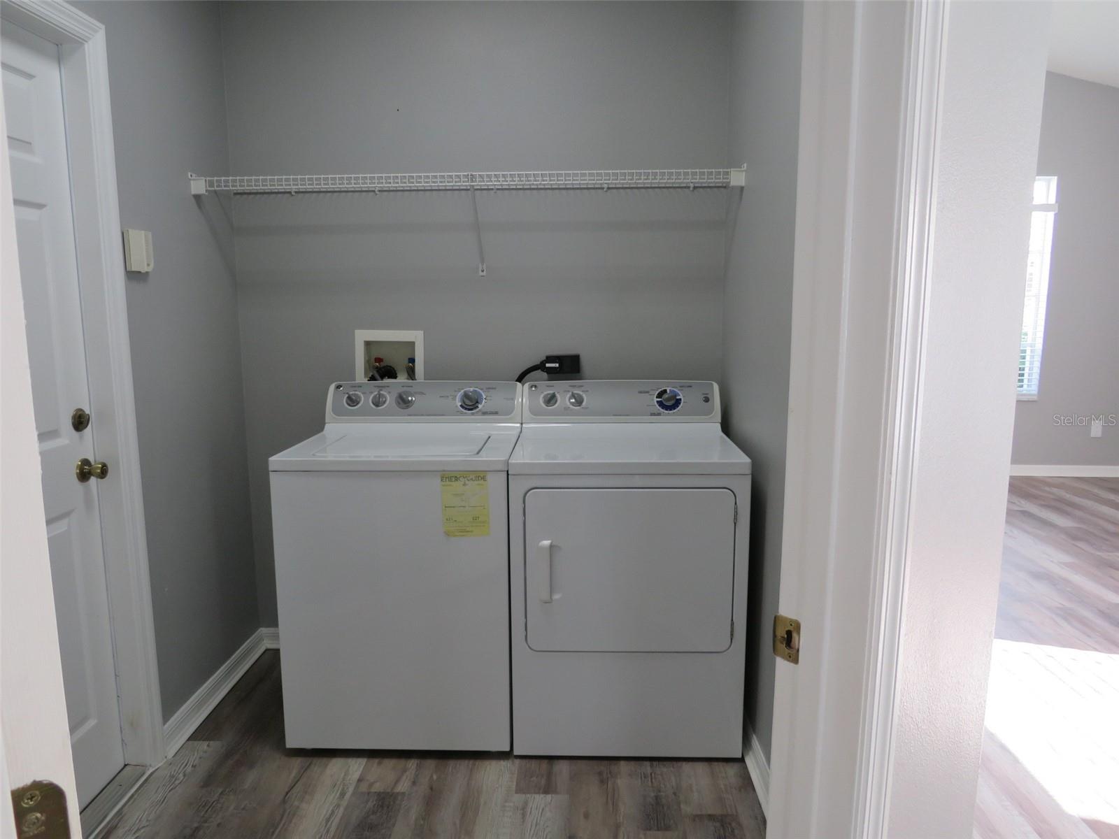 GLENBROOK SUB - Residential Lease