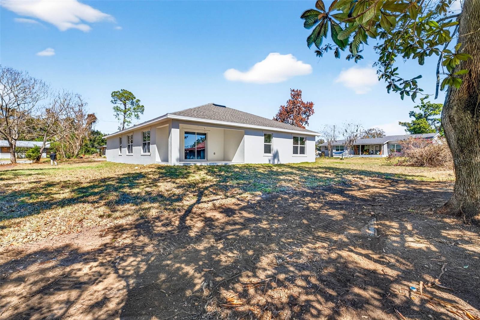 MILLS ESTATE - Residential