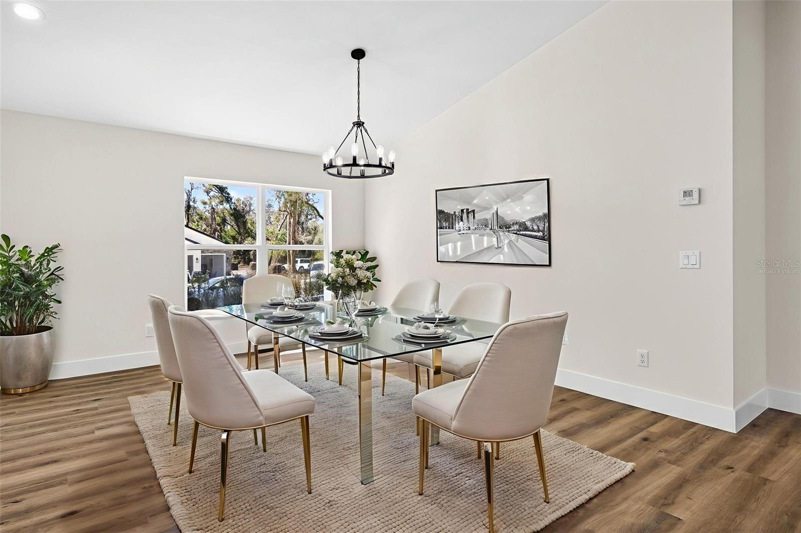 MILLS ESTATE - Residential