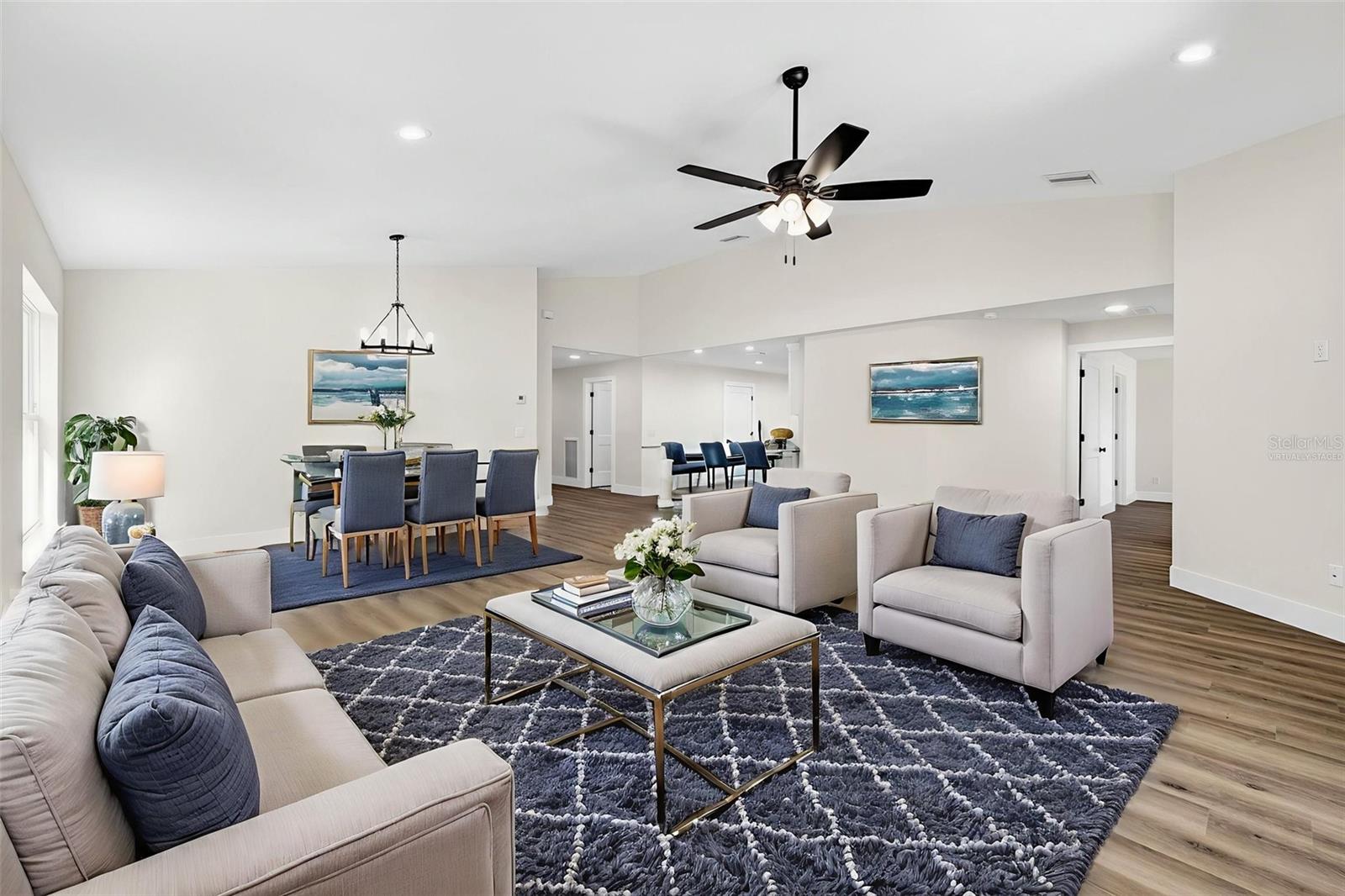 MILLS ESTATE - Residential