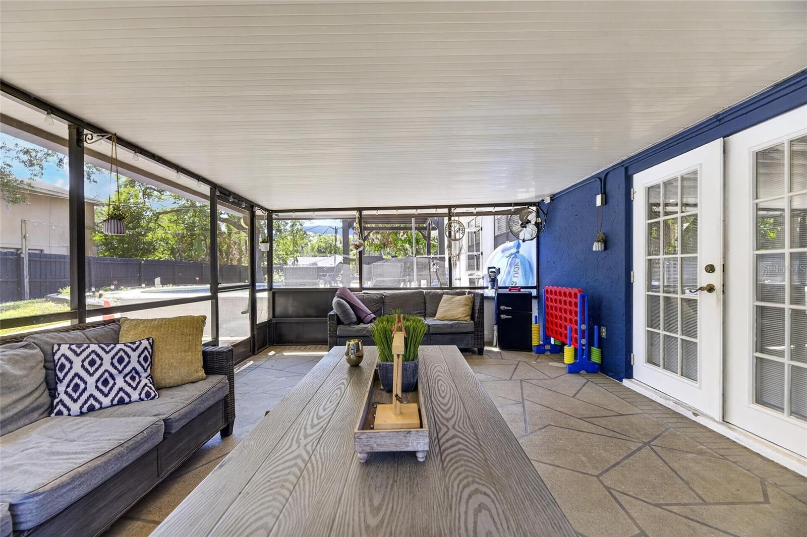 TEMPLE HILLS UNIT 2 - Residential