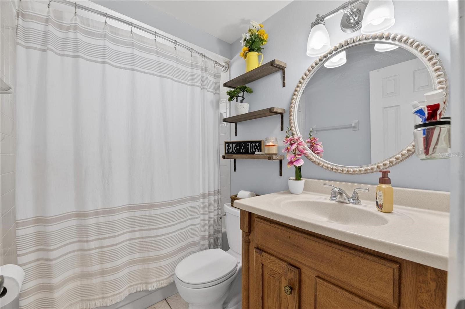 TEMPLE HILLS UNIT 2 - Residential