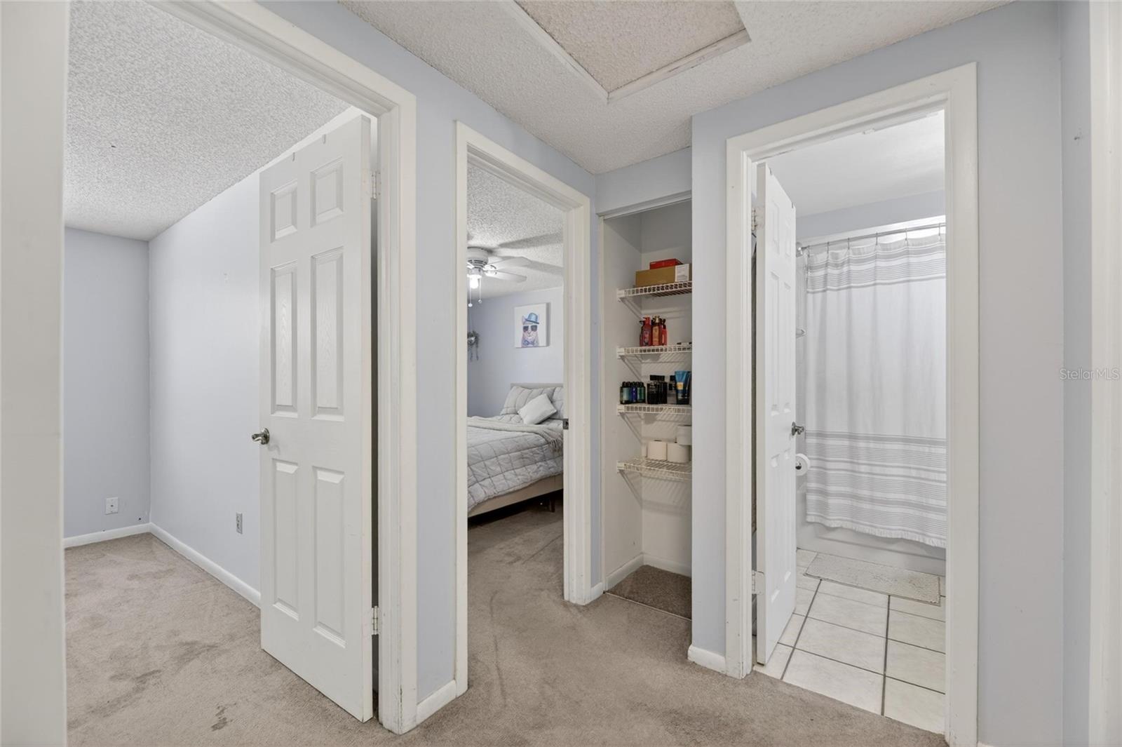 TEMPLE HILLS UNIT 2 - Residential