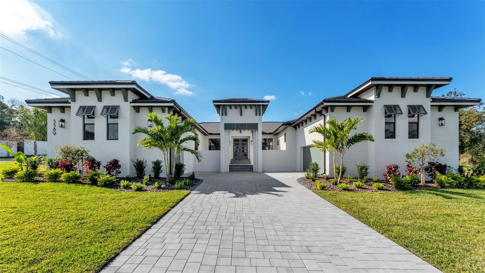 DELPHI I HILLS - Residential