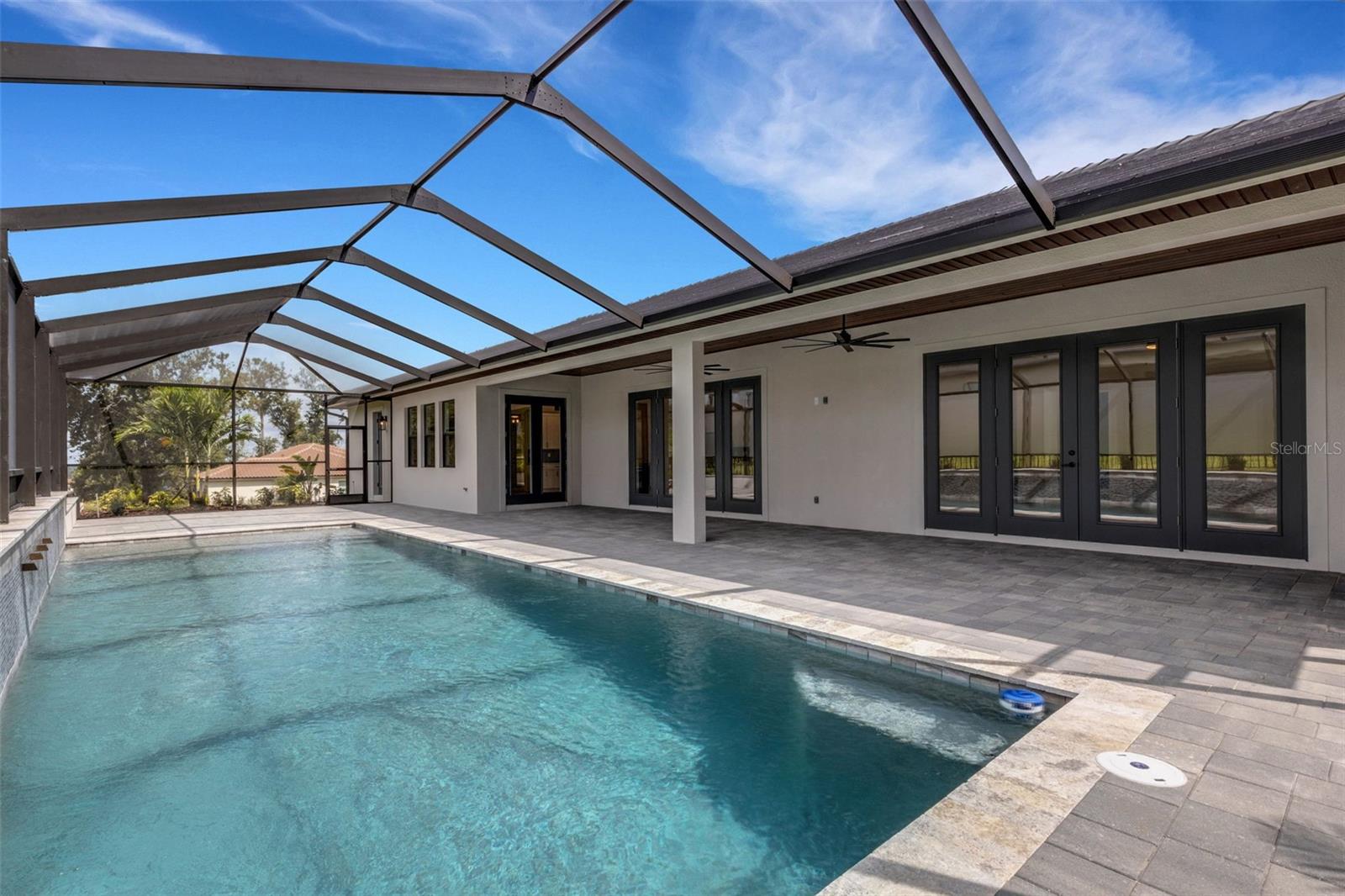 DELPHI I HILLS - Residential