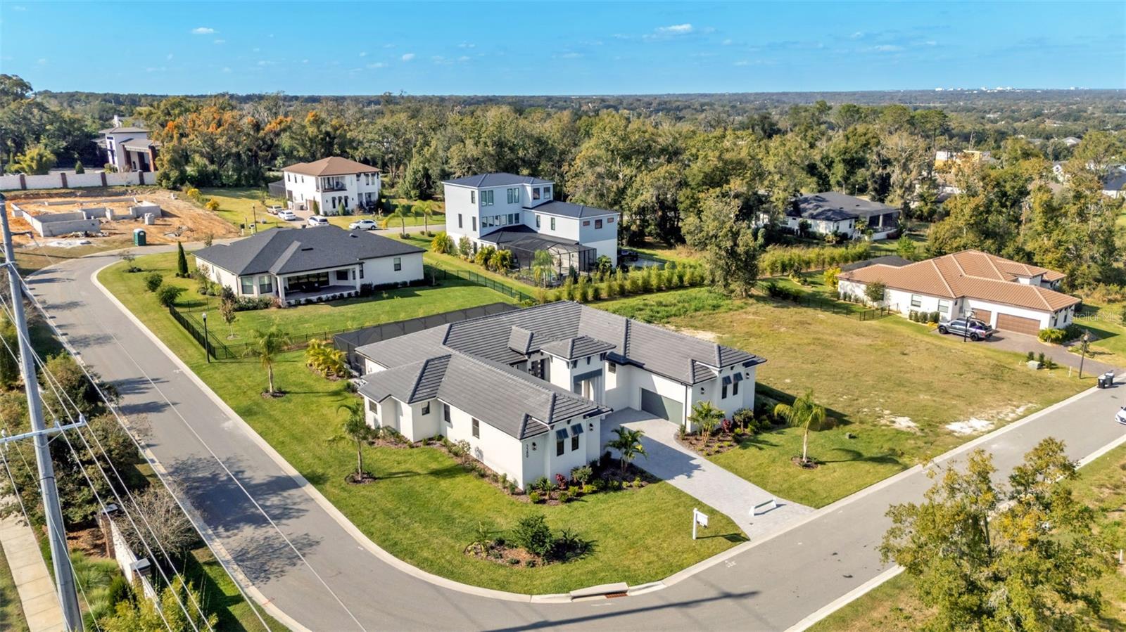 DELPHI I HILLS - Residential