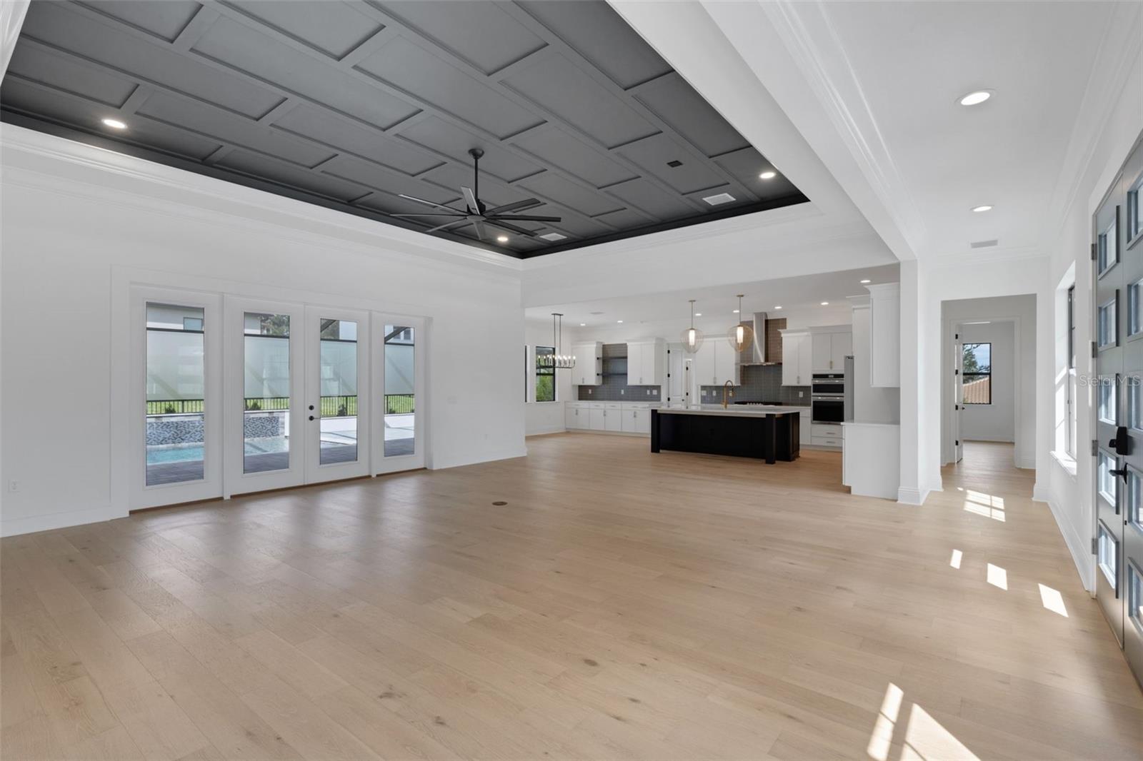 DELPHI I HILLS - Residential