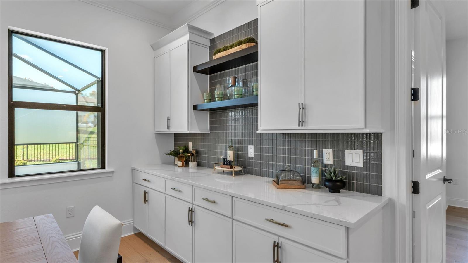 DELPHI I HILLS - Residential