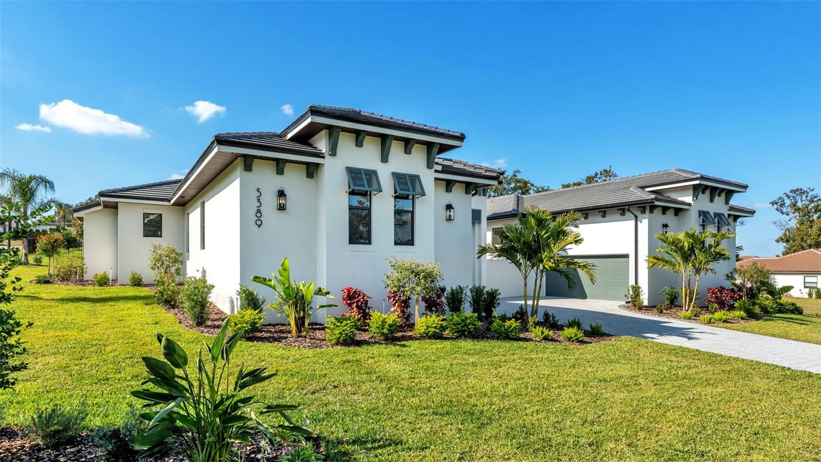 DELPHI I HILLS - Residential