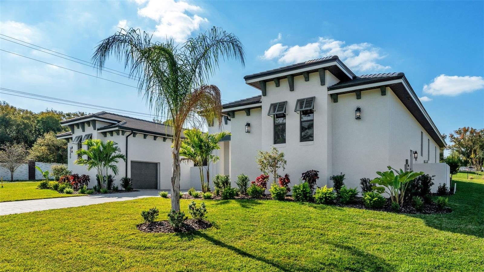 DELPHI I HILLS - Residential