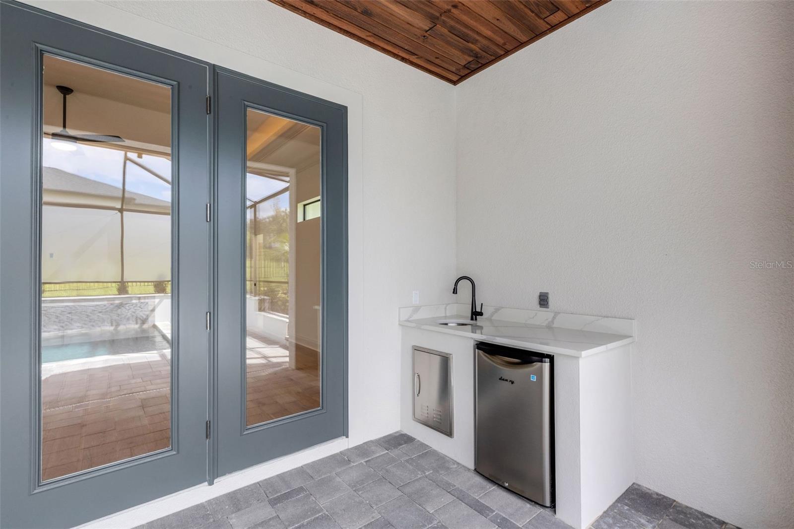 DELPHI I HILLS - Residential