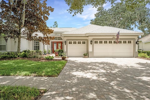 Photo of 5429 Burnt Hickory Drive, Valrico, FL 33596 (MLS # A4700752)