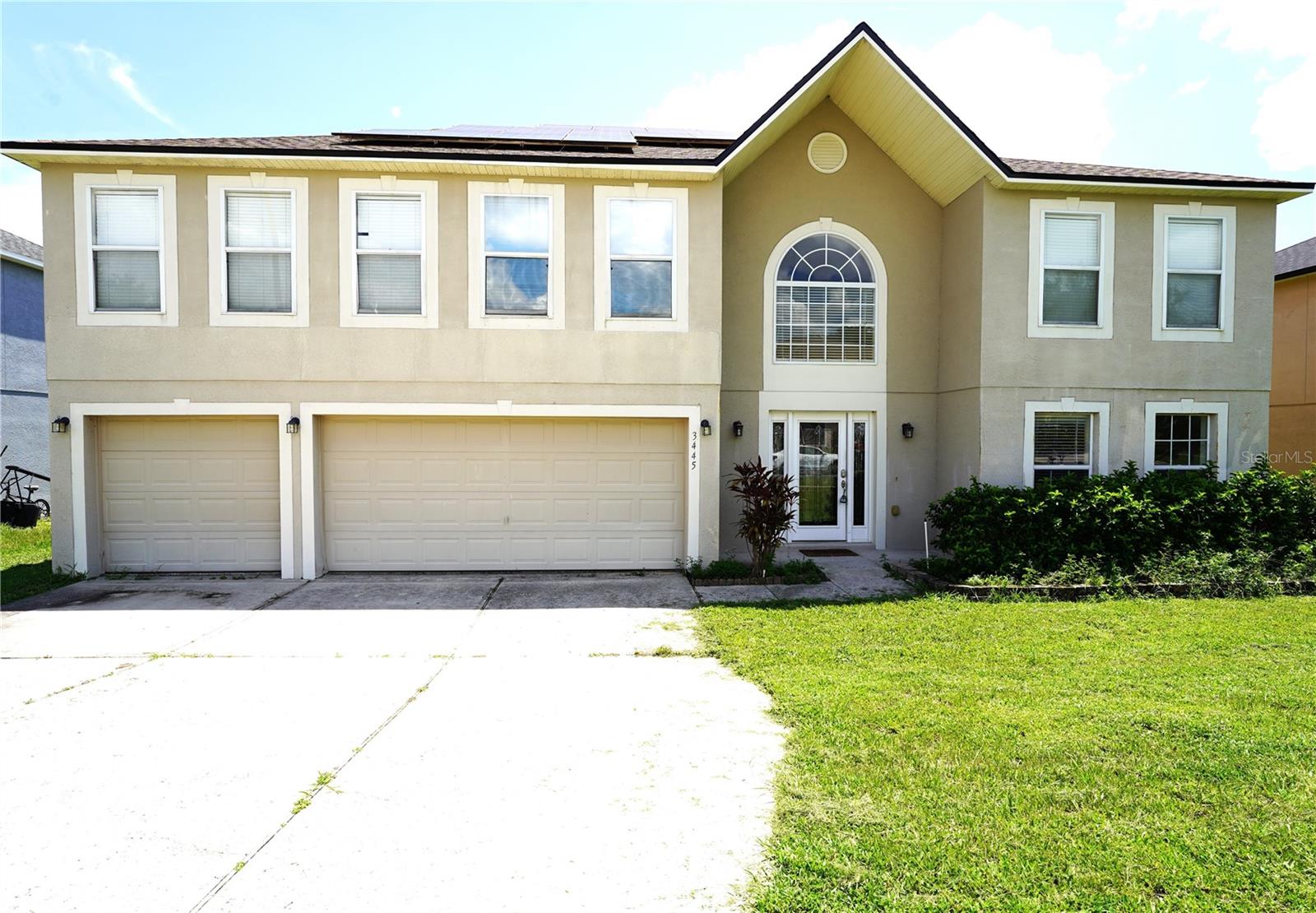 ALL NEW TENANTS ARE WELCOME TO LIVE INTO THIS BIG AND BEAUTIFUL HOME IN CLERMONT, ALMOST 4000SQFT WITH 5 LARGE BEDROOM, 3 BATHROOMS UPSTAIRS AND ONE BEDROOM WITH FULL BATHROOM DOWNSTAIRS. TWO BIG LIVING ROOMS, A LARGE KITCHEN WITH ISLAND, NO REAR NEIGHBORS IN THE BACK. NEW CARIIER CENTRAL AC UNITS, SOLAR PANELS ON ROOF WILL BE BIG SAVINGS ON ELECTRIC BILL. WHEN YOU MOVE INTO THIS HOUSE EVERYTHING SEEMS SO CLOSE FROM THIS HOUSE, CLERMONT DOWNTOWN, MOVIE THEATER, SHOPPING MALL, WALLMART, PUBLIX, ALDI, BJ'S COSTCO, AND MANY GOOD RESTAURANTS IN TOWN. ITS EASY TO THEMEN PARKS AND DISNEY SPRINGS. DO NOT WAIT, CALL TODAY TO BOOK YOUR PRIVATE TOUR WITH ME.