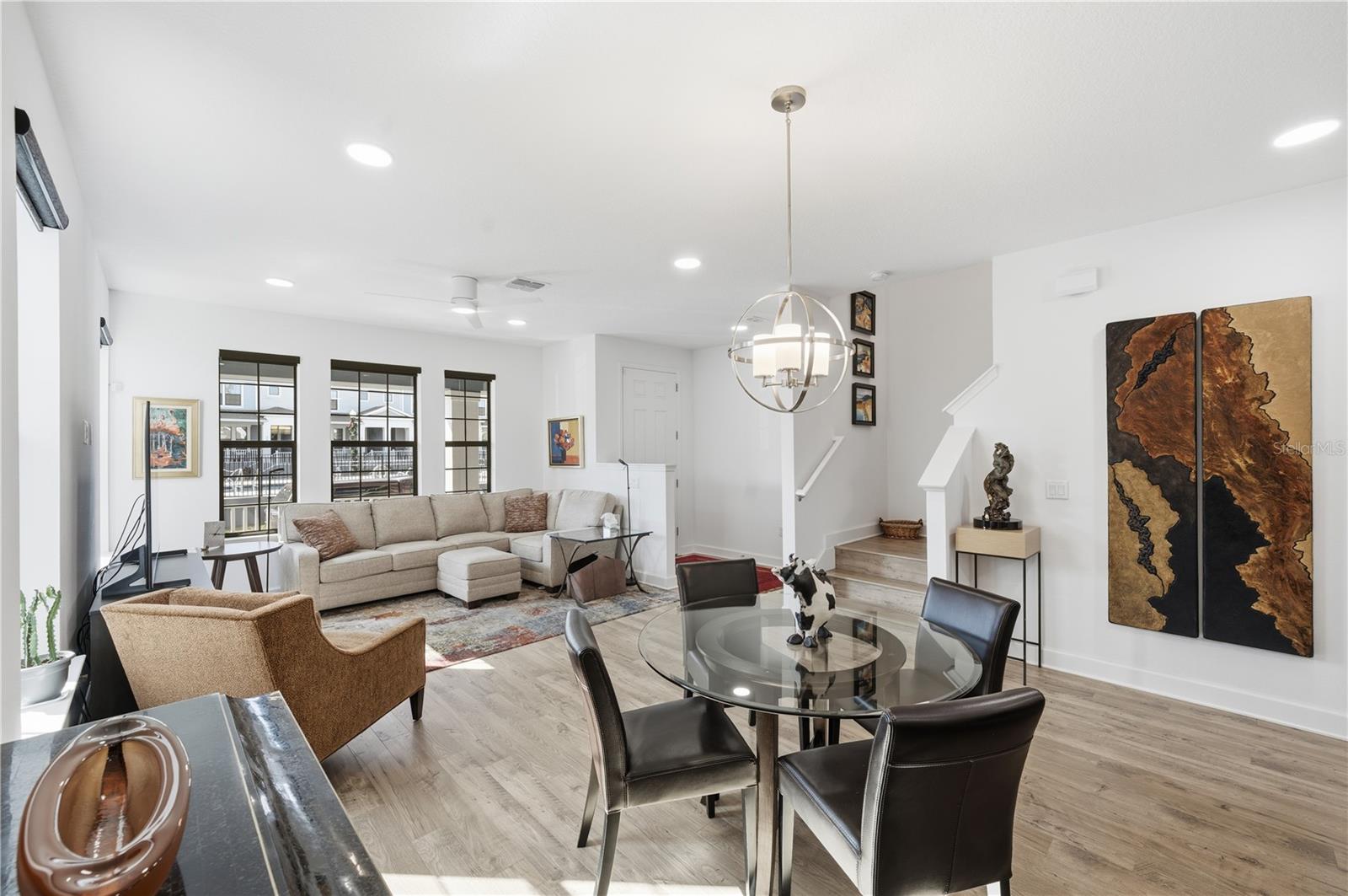 SEMINOLE CROSSING TWNHMS - Residential