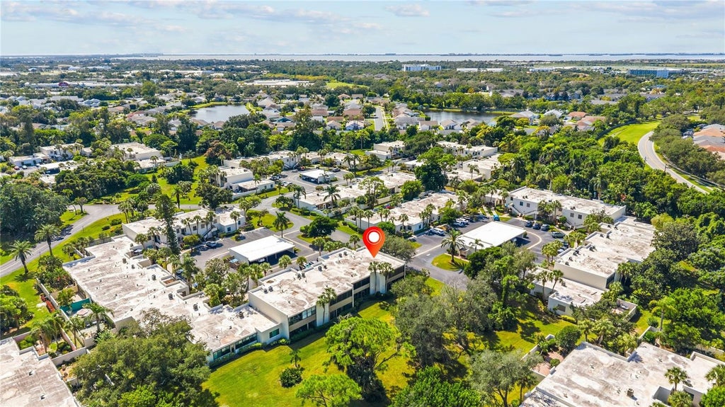 Photo of 521 Lakeside Drive, Bradenton, FL 34210 (MLS # A4706257)