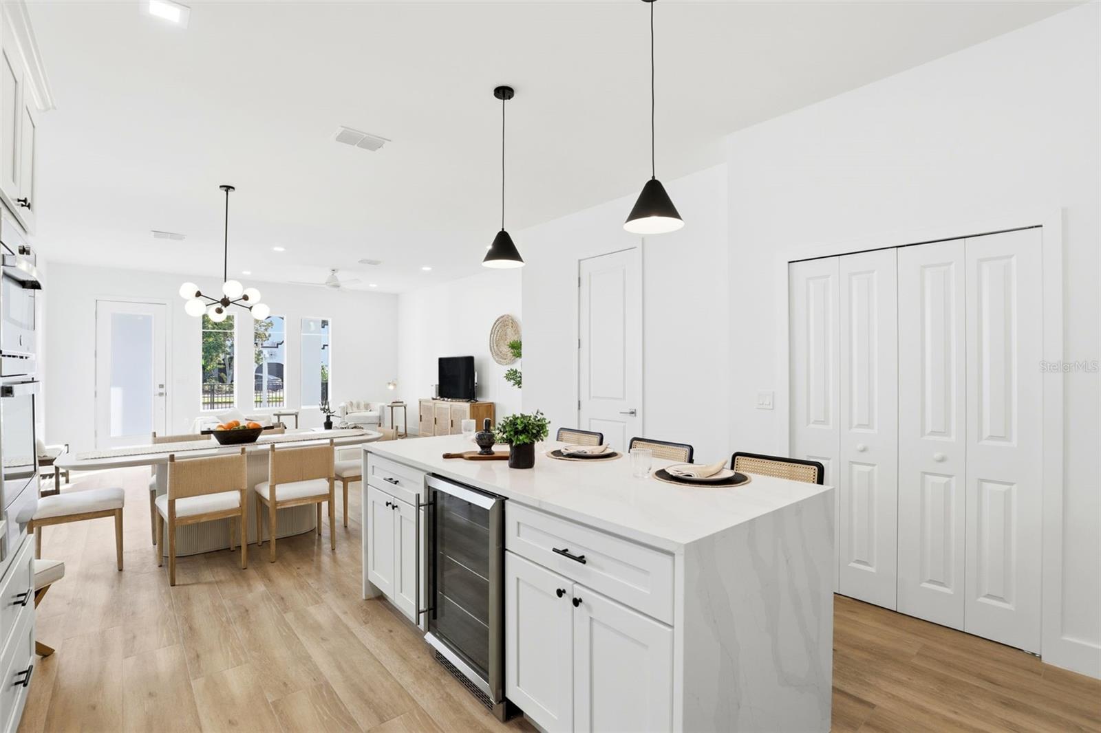 521 W PRINCETON STREET