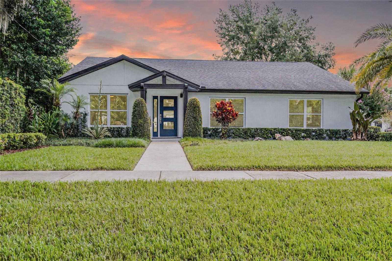 749 WARWICK PLACE