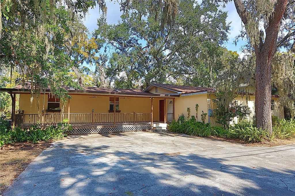 Photo of 12025 Riverhills Drive, Temple Terrace, FL 33617 (MLS # TB8409829)