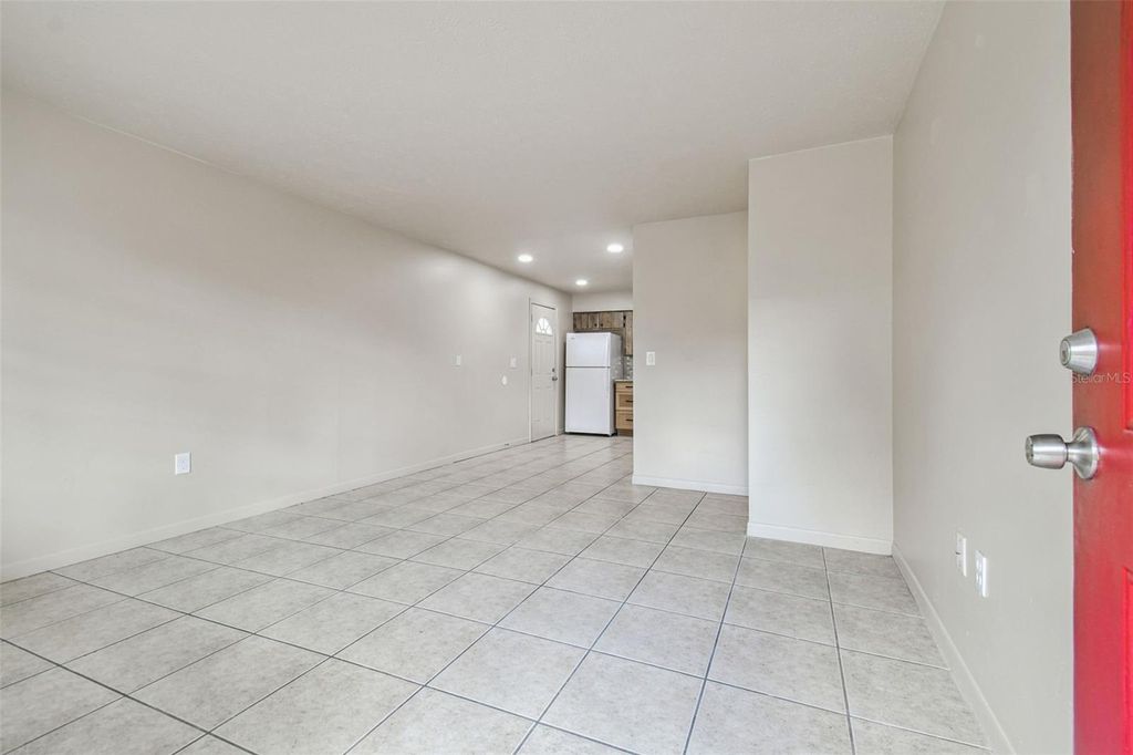 Photo of 923 E Lotus Avenue, Tampa, FL 33612 (MLS # TB8441665)