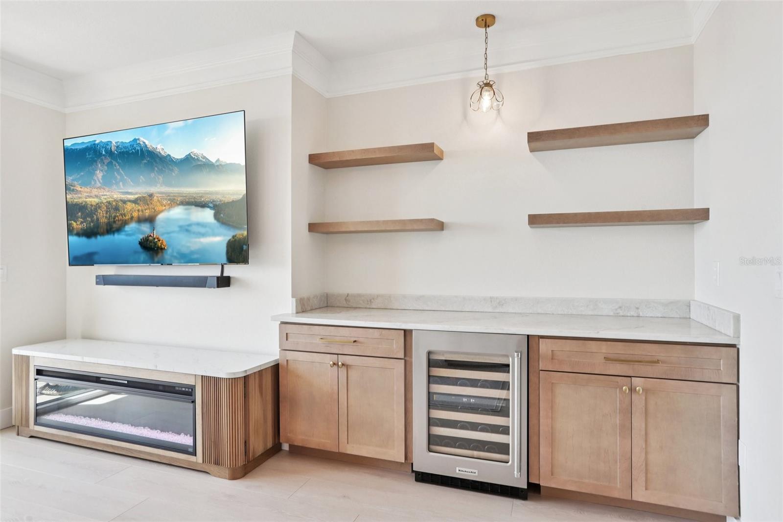 345 BAYSHORE A CONDO - Residential