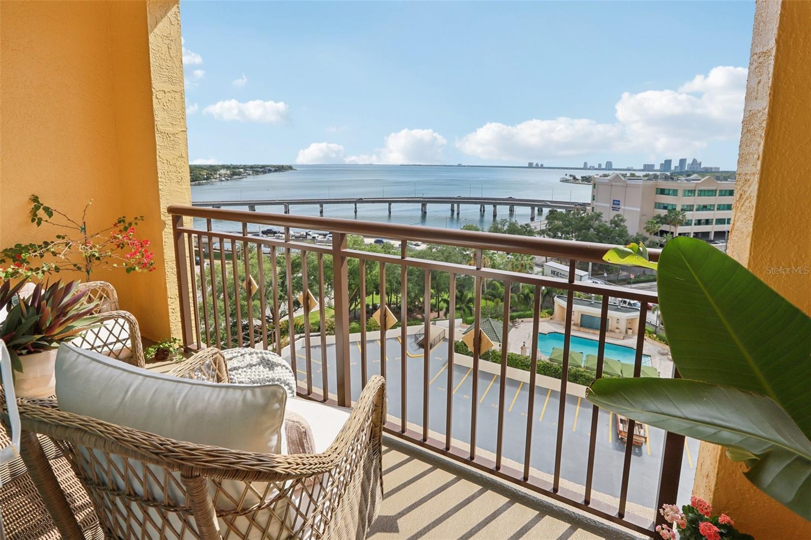 345 BAYSHORE A CONDO - Residential