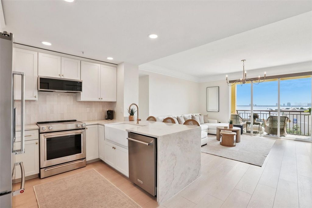 Photo of 345 Bayshore Boulevard #907, Tampa, FL 33606 (MLS # TB8498007)