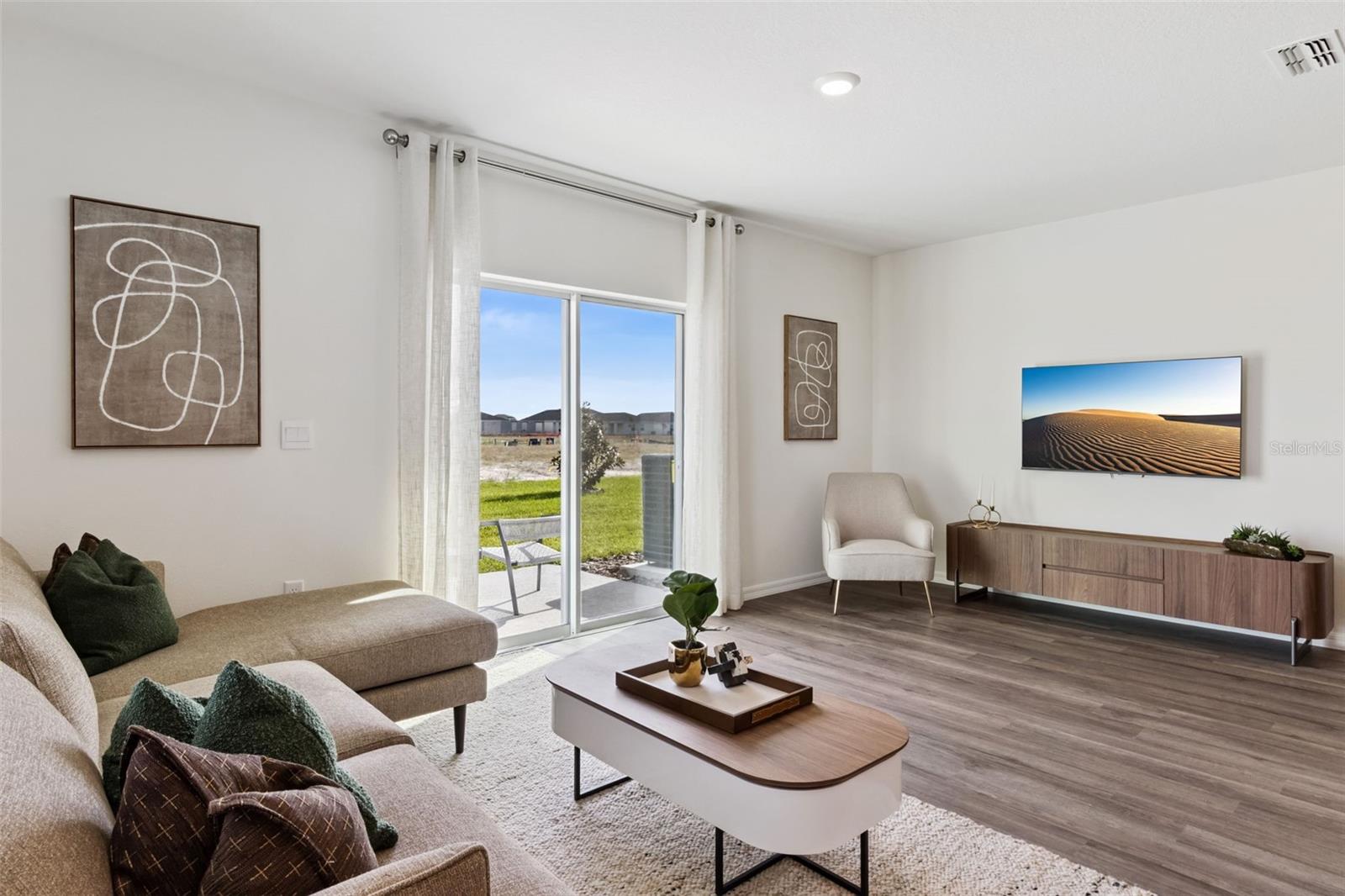 DANBURY AT RIDGEWOOD LAKES - Residential