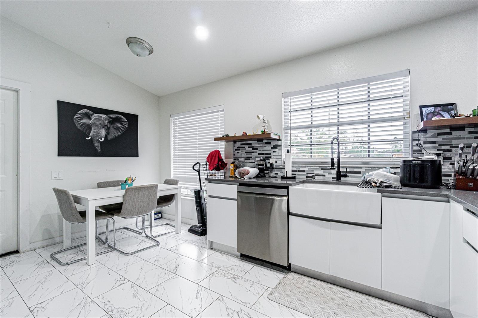 COLONIAL HILLS PH 2 - Residential