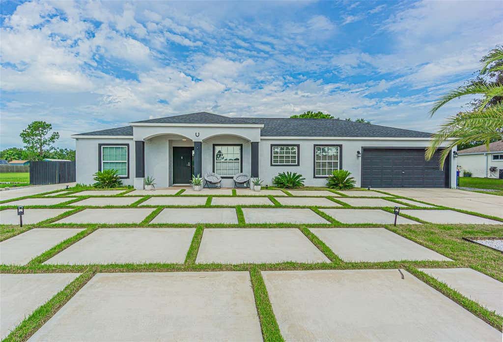 Photo of 12121 Colonial Estates Lane, Riverview, FL 33579 (MLS # TB8508832)