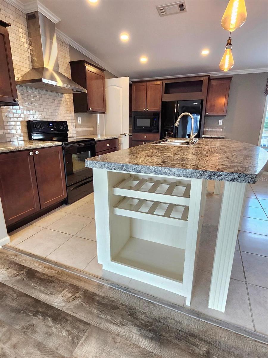 TRAILER ESTATES THIRD ADD - Residential