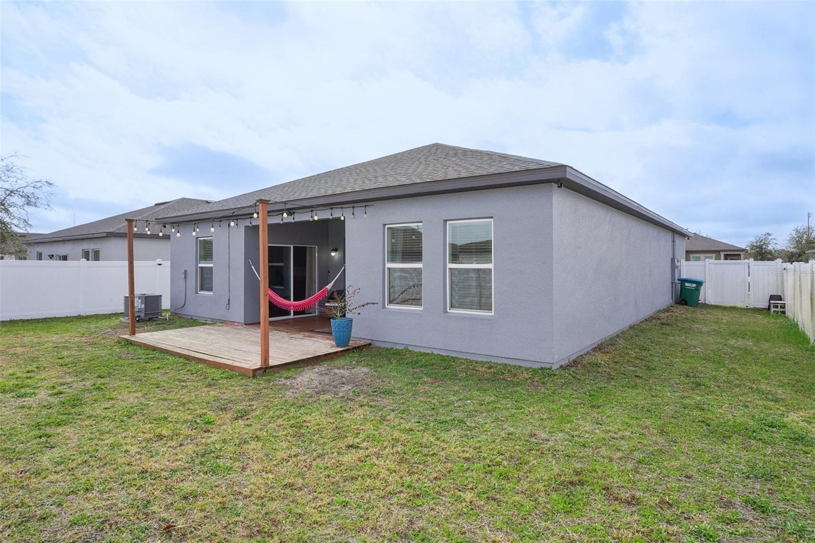 FERNANDA PLACE PH 1 - Residential