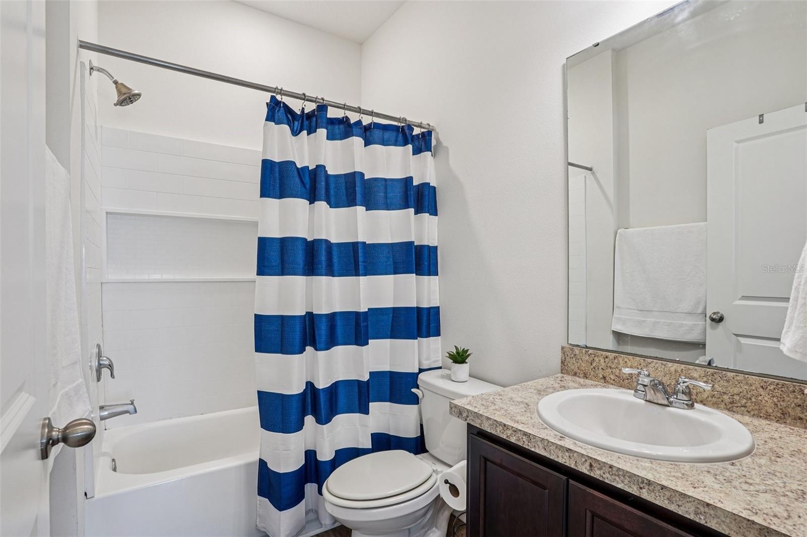 FERNANDA PLACE PH 1 - Residential