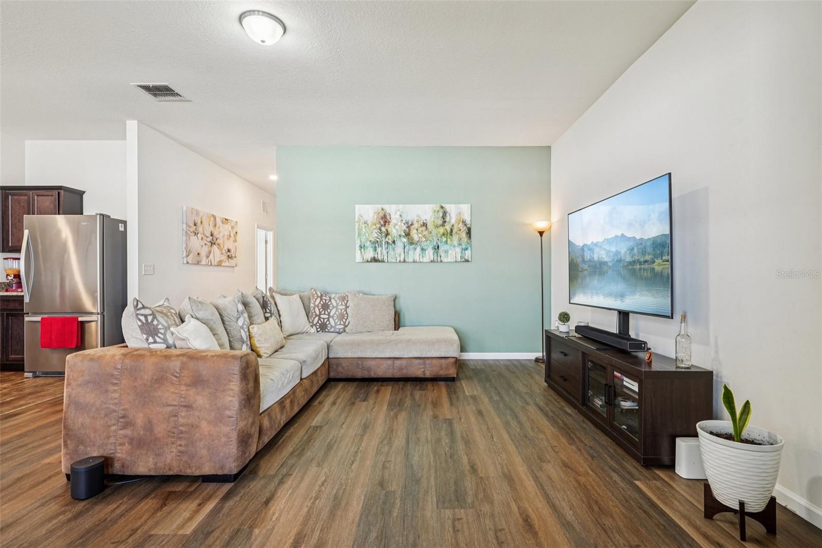 FERNANDA PLACE PH 1 - Residential