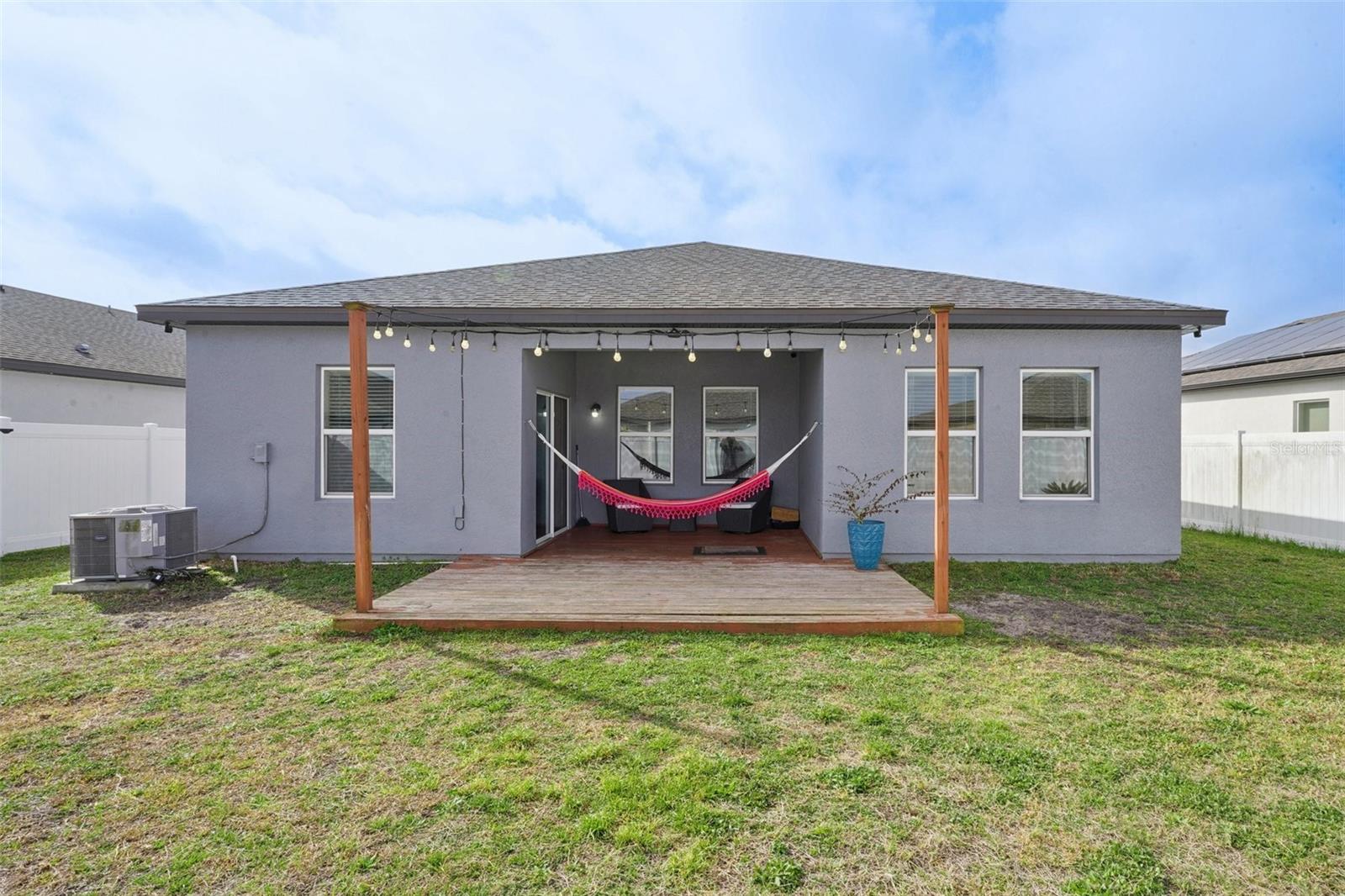 FERNANDA PLACE PH 1 - Residential