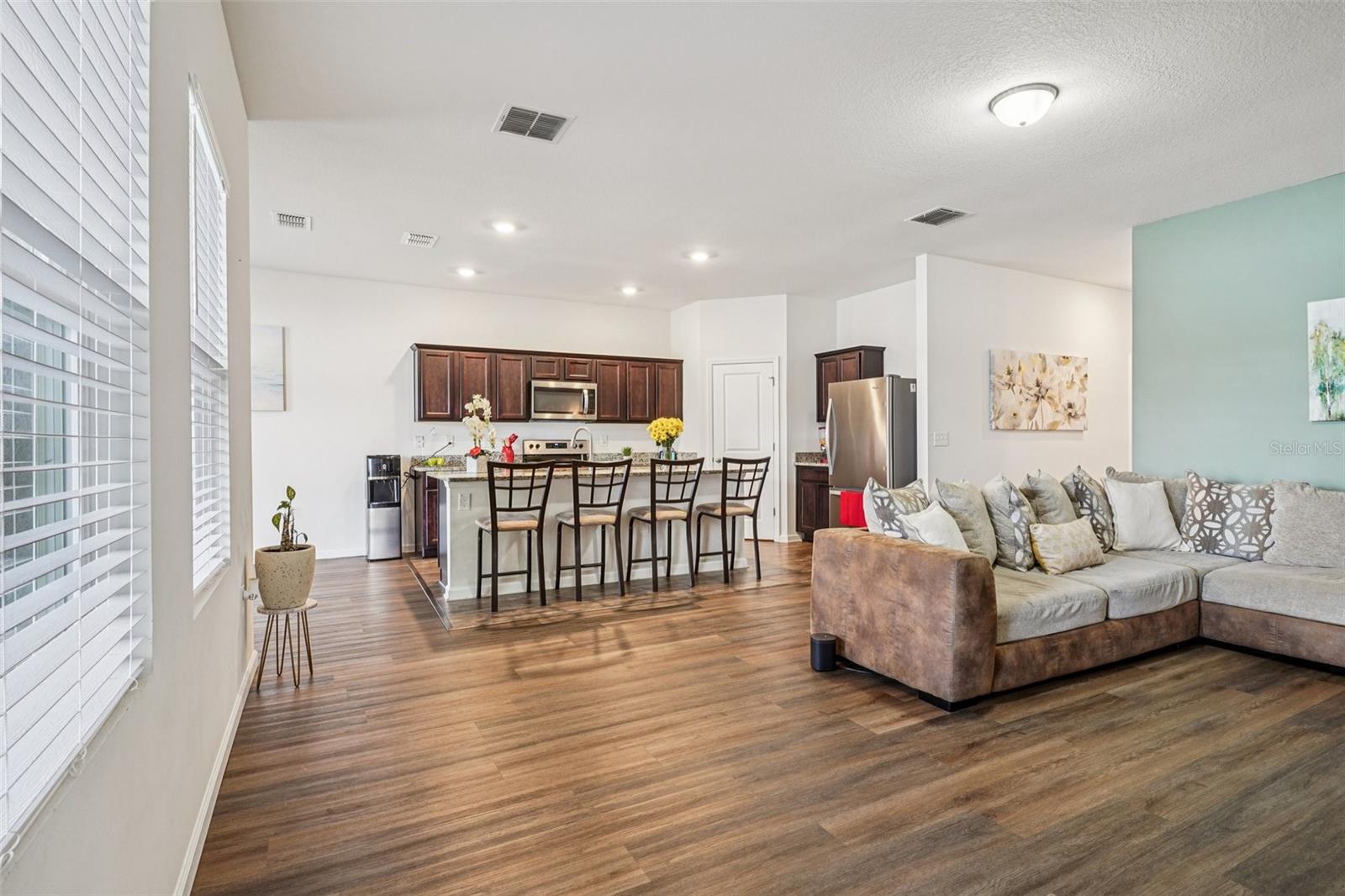 FERNANDA PLACE PH 1 - Residential